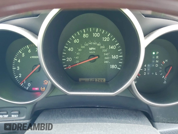 2005 Lexus SC 430 z VIN JTHFN48Y550062562, wystawiony jako IAAI lot #42437298 z przebiegiem 119 744 mil mil oraz . Historia ofert i sprzedaży dostępna na DreamBid. Obrazek 7.