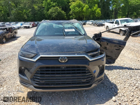 2024 Toyota Highlander XLE with VIN 5TDAAAB51RS018436, listed as a Copart auction lot 53292085 with Not provided miles and Salvage title. Bid and sale history available at DreamBid. Image 5.