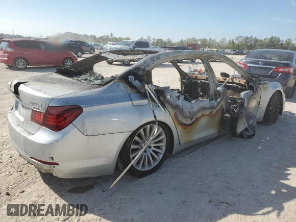 2013 BMW 7 Series 740Li with VIN WBAYE4C59DD137002, listed as a Copart auction lot 82580744 with Not provided miles and Non repairable. Bid and sale history available at DreamBid. Image 3.