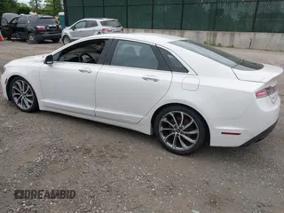 2019 Lincoln MKZ Reserve I with VIN 3LN6L5D91KR606901, listed as a IAAI auction lot 42301754 with 86,587 mi miles and . Bid and sale history available at DreamBid. Image 3.