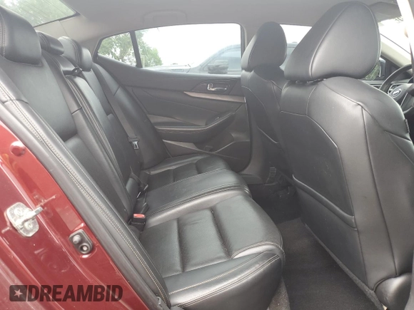 2016 Nissan Maxima SV with VIN 1N4AA6AP8GC432995, listed as a Copart auction lot 58431485 with 128,386 mi miles and Salvage title. Bid and sale history available at DreamBid. Image 10.