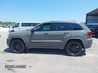 2020 Jeep Grand Cherokee Altitude with VIN 1C4RJFAG3LC141313, listed as a IAAI auction lot 41925706 with 61,000 mi miles. Bid and sale history available at carsss.com. Image 14.