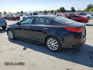 2015 Kia Optima LX z VIN 5XXGM4A78FG354023, wystawiony jako Copart lot #56218145 z przebiegiem 103 054 mil mil oraz Szkoda całkowita • Salvage title. Historia ofert i sprzedaży dostępna na DreamBid. Obrazek 2.