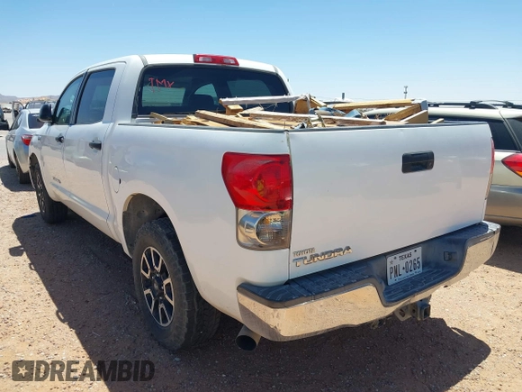 2007 Toyota Tundra SR5 with VIN 5TBEV541X7S468096, listed as a IAAI auction lot 42111698 with 1 mi miles. Bid and sale history available at carsss.com. Image 3.