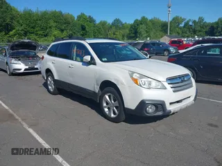 2013 Subaru Outback Limited с VIN 4S4BRBKC2D3234898, выставлен на аукционе IAAI как лот 42398113 с пробегом 204 946 миль миль и . История ставок и продаж доступна на DreamBid. Изображение 1.