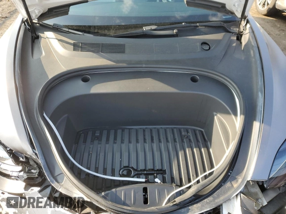 2022 Tesla Model 3 Long Range with VIN 5YJ3E1EBXNF272496, listed as a Copart auction lot 43973435 with 28,450 mi miles and Salvage Title. Bid and sale history available at DreamBid. Image 11.