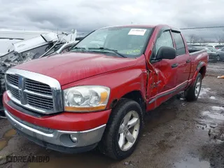 2006 Dodge Ram 1500 SLT with VIN 1D7HU18N66S637488, listed as a IAAI auction lot 41700688 with 189,121 mi miles. Bid and sale history available at carsss.com. Image 2.