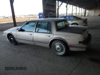 1991 Cadillac Seville z VIN 1G6KS53B5MU825563, wystawiony jako Copart lot #81541154 z przebiegiem 93 284 mil mil oraz Czysty tytuł • Clean title. Historia ofert i sprzedaży dostępna na DreamBid. Obrazek 2.