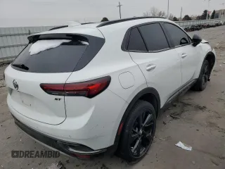2022 Buick Envision Essence with VIN LRBFZPR4XND110227, listed as a Copart auction lot 44638245 with 30,492 mi miles and Salvage Title. Bid and sale history available at carsss.com. Image 3.