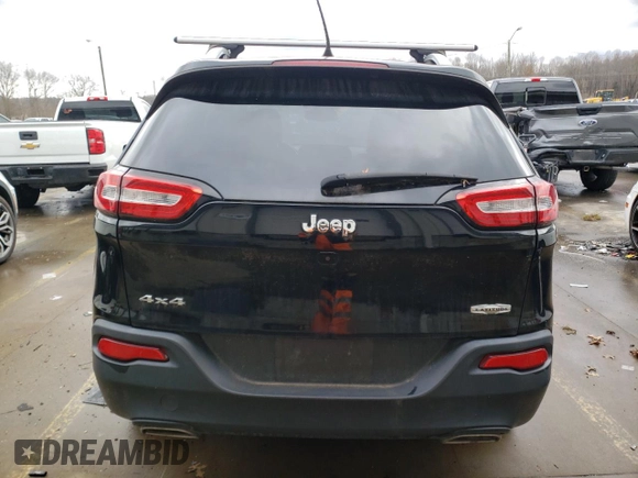 2018 Jeep Cherokee Latitude Plus with VIN 1C4PJMLX2JD505432, listed as a Copart auction lot 84936204 with 102,287 mi miles and Salvage title. Bid and sale history available at DreamBid. Image 6.