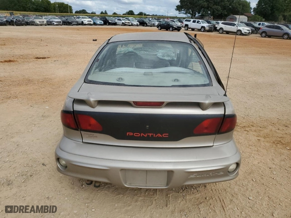 2002 Pontiac Sunfire SE with VIN 1G2JB524027308408, listed as a Copart auction lot 61752784 with NaN miles and Salvage Title. Bid and sale history available at carsss.com. Image 6.