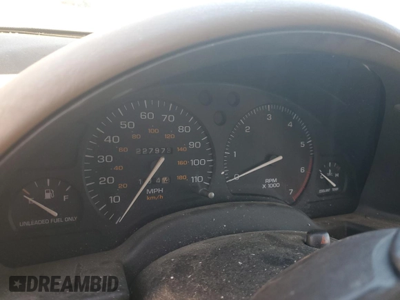 1997 Saturn SL with VIN 1G8ZH5286VZ225732, listed as a Copart auction lot 87618845 with 227,973 mi miles and Salvage Title. Bid and sale history available at carsss.com. Image 9.