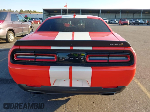 2021 Dodge Challenger R/T Scat Pack z VIN 2C3CDZFJ9MH637240, wystawiony jako IAAI lot #41411595 z przebiegiem 13 175 mil mil oraz . Historia ofert i sprzedaży dostępna na DreamBid. Obrazek 17.