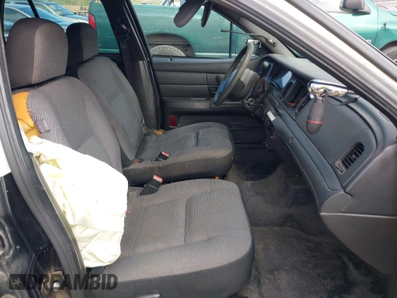 2007 Ford Police Interceptor z VIN 2FAHP71W97X148174, wystawiony jako IAAI lot #41889052 z przebiegiem Nie podano mil oraz . Historia ofert i sprzedaży dostępna na DreamBid. Obrazek 5.