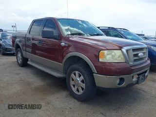 2006 Ford F-150 XLT z VIN 1FTPW12586KA90250, wystawiony jako IAAI lot #42623287 z przebiegiem 267 896 mil mil oraz . Historia ofert i sprzedaży dostępna na DreamBid. Obrazek 1.