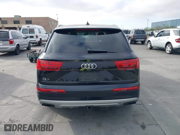 2019 Audi Q7 Premium Plus with VIN WA1LAAF74KD009049, listed as a IAAI auction lot 42745159 with 70,472 mi miles and . Bid and sale history available at DreamBid. Image 16.