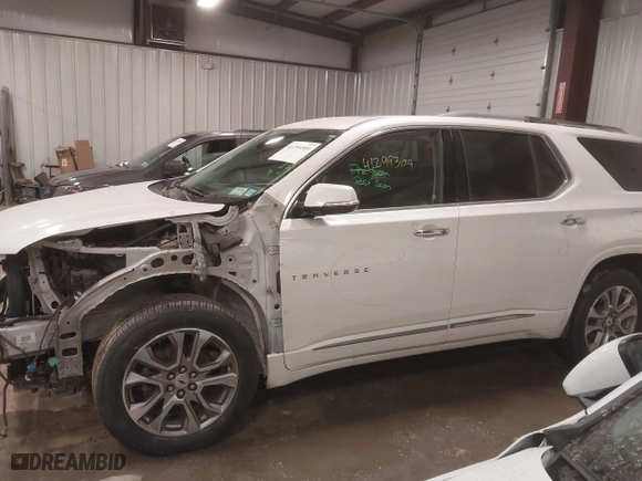 2018 Chevrolet Traverse Premier with VIN 1GNEVJKW5JJ169268, listed as a IAAI auction lot 41299309 with 115,423 mi miles. Bid and sale history available at carsss.com. Image 14.