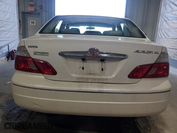 2003 Toyota Avalon XL z VIN 4T1BF28B53U321615, wystawiony jako Copart lot #52852895 z przebiegiem 218 633 mil mil oraz Szkoda całkowita • Salvage title. Historia ofert i sprzedaży dostępna na DreamBid. Obrazek 6.