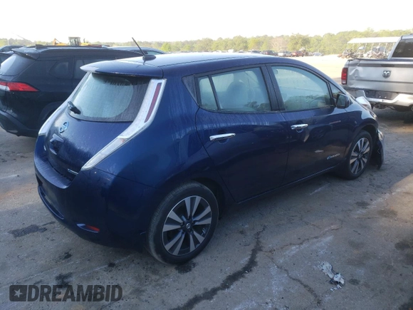 2017 Nissan LEAF SL with VIN 1N4BZ0CP7HC307611, listed as a Copart auction lot 47071833 with 60,553 mi miles. Bid and sale history available at carsss.com. Image 3.