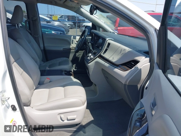 2018 Toyota Sienna XLE Auto Access Seat with VIN 5TDYZ3DC1JS930051, listed as a IAAI auction lot 42110401 with 130,121 mi miles and . Bid and sale history available at DreamBid. Image 5.