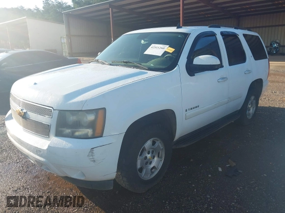 2007 Chevrolet Tahoe LT z VIN 1GNEK13047R111746, wystawiony jako IAAI lot #42511260 z przebiegiem 183 783 mil mil oraz . Historia ofert i sprzedaży dostępna na DreamBid. Obrazek 17.