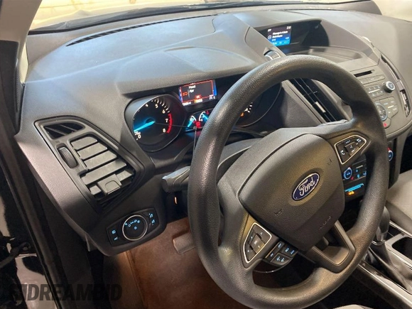 2018 Ford Escape SE with VIN 1FMCU9GD9JUB29701, listed as a IAAI auction lot 41970604 with 43,084 mi miles. Bid and sale history available at carsss.com. Image 1.