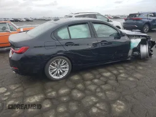 2023 BMW 3 Series 330i xDrive with VIN 3MW89FF0XP8D57640, listed as a Copart auction lot 45045985 with 24,368 mi miles and Salvage Title. Bid and sale history available at carsss.com. Image 3.