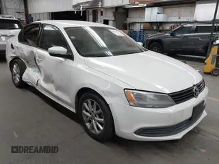 2012 Volkswagen Jetta SE with VIN 3VWDP7AJ6CM338420, listed as a IAAI auction lot 42471162 with 183,516 mi miles and . Bid and sale history available at DreamBid. Image 1.