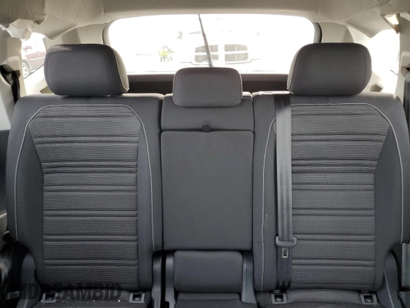 2024 Volkswagen Tiguan S с VIN 3VVFB7AXXRM166367, выставлен на аукционе Copart как лот 52639295 с пробегом Не указан миль и Списание • Salvage title. История ставок и продаж доступна на DreamBid. Изображение 10.