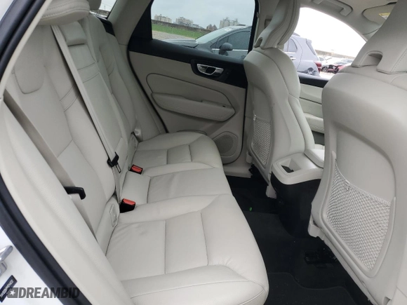 2021 Volvo XC60 Momentum with VIN YV4102DK6M1744632, listed as a Copart auction lot 79962784 with 117,766 mi miles and Salvage Title. Bid and sale history available at carsss.com. Image 10.