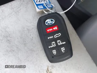2021 Toyota Sienna XLE with VIN 5TDYRKEC7MS017968, listed as a IAAI auction lot 42145440 with 85,989 mi miles and . Bid and sale history available at DreamBid. Image 11.