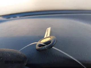 1995 Lexus LS 400 z VIN JT8UF22E6S0024843, wystawiony jako IAAI lot #41658927 z przebiegiem Nie podano mil oraz . Historia ofert i sprzedaży dostępna na DreamBid. Obrazek 11.