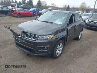 2021 Jeep Compass Latitude with VIN 3C4NJDBBXMT551702, listed as a IAAI auction lot 42045266 with 67,882 mi miles and . Bid and sale history available at DreamBid. Image 17.