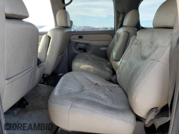 2002 GMC Yukon XL SLT z VIN 1GKFK16ZX2J253229, wystawiony jako Copart lot #88919435 z przebiegiem Nie podano mil oraz Tytuł czysty. Historia ofert i sprzedaży dostępna na DreamBid. Obrazek 11.