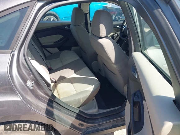 2013 Ford Focus SE with VIN 1FADP3F27DL156733, listed as a IAAI auction lot 41998196 with 116,692 mi miles. Bid and sale history available at carsss.com. Image 8.