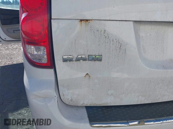 2015 Ram Cargo Van Tradesman with VIN 2C4JRGAG1FR680102, listed as a IAAI auction lot 41446358 with 271,006 mi miles and . Bid and sale history available at DreamBid. Image 6.