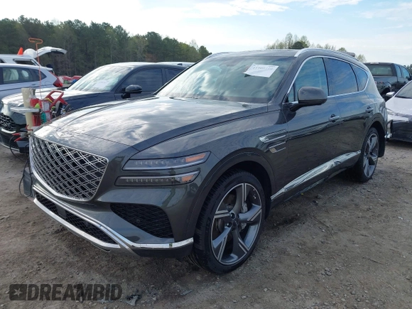 2025 Genesis GV80 z VIN KMUHCESB8SU253890, wystawiony jako IAAI lot #41908410 z przebiegiem 5 617 mil mil oraz . Historia ofert i sprzedaży dostępna na DreamBid. Obrazek 18.