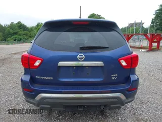 2017 Nissan Pathfinder SV z VIN 5N1DR2MMXHC613443, wystawiony jako IAAI lot #42370891 z przebiegiem 135 460 mil mil oraz . Historia ofert i sprzedaży dostępna na DreamBid. Obrazek 16.