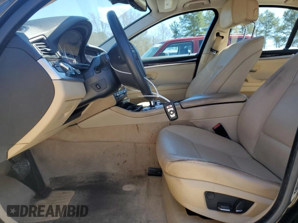2012 BMW 5 Series 528i z VIN WBAXG5C54CDX05618, wystawiony jako Copart lot #51942095 z przebiegiem 182 597 mil mil oraz Szkoda całkowita • Salvage title. Historia ofert i sprzedaży dostępna na DreamBid. Obrazek 7.