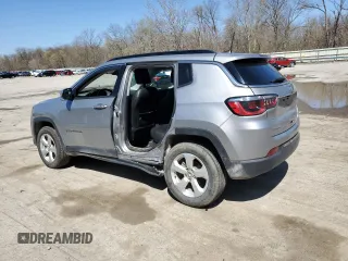 2019 Jeep Compass Latitude with VIN 3C4NJDBB1KT703251, listed as a Copart auction lot 52760895 with 73,026 mi miles and Salvage Title. Bid and sale history available at DreamBid. Image 2.