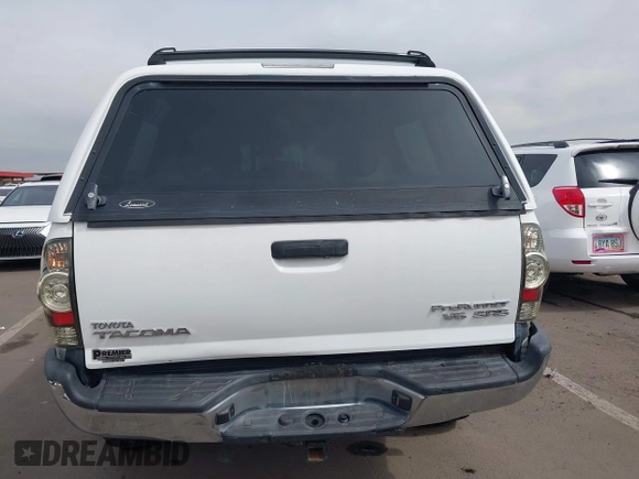 2009 Toyota Tacoma PreRunner with VIN 3TMJU62N49M076433, listed as a IAAI auction lot 41902369 with 164,827 mi miles. Bid and sale history available at carsss.com. Image 6.