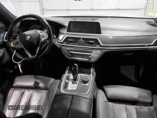2019 BMW 7 Series 740i xDrive with VIN WBA7E4C58KGV70026, listed as a Copart auction lot 59465615 with Not provided miles and Salvage title. Bid and sale history available at DreamBid. Image 8.