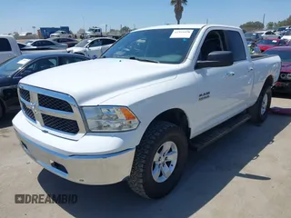 2017 Ram 1500 SLT z VIN 1C6RR7GG5HS583441, wystawiony jako IAAI lot #42391078 z przebiegiem 129 043 mil mil oraz . Historia ofert i sprzedaży dostępna na DreamBid. Obrazek 20.