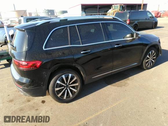 2021 Mercedes-Benz GLB 250 с VIN W1N4M4GB3MW140821, выставлен на аукционе IAAI как лот 37388277 с пробегом 12 808 миль миль и . История ставок и продаж доступна на DreamBid. Изображение 4.