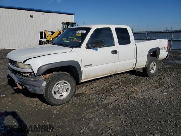 2001 Chevrolet Silverado 2500 with VIN 1GCGK29U61Z200260, listed as a Copart auction lot 79741324 with 217,069 mi miles and Salvage Title. Bid and sale history available at carsss.com. Image 1.