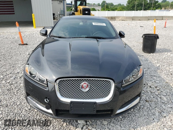 2015 Jaguar XF Portfolio z VIN SAJWJ0FFXF8U53055, wystawiony jako Copart lot #59960205 z przebiegiem 53 476 mil mil oraz Czysty tytuł • Clean title. Historia ofert i sprzedaży dostępna na DreamBid. Obrazek 5.