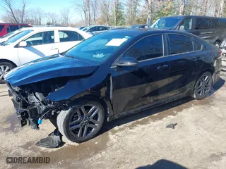 2021 Kia Forte GT-Line with VIN 3KPF34AD3ME405275, listed as a IAAI auction lot 41566238 with 47,587 mi miles. Bid and sale history available at carsss.com. Image 18.