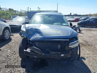 2023 Volkswagen Tiguan SE R-Line Black z VIN 3VV8B7AX7PM102793, wystawiony jako IAAI lot #42154788 z przebiegiem 15 061 mil mil oraz . Historia ofert i sprzedaży dostępna na DreamBid. Obrazek 12.