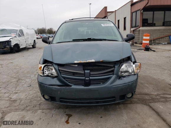 2006 Dodge Grand Caravan SXT with VIN 2D4GP44LX6R865372, listed as a Copart auction lot 80543244 with 216,856 mi miles and Salvage Title. Bid and sale history available at carsss.com. Image 5.