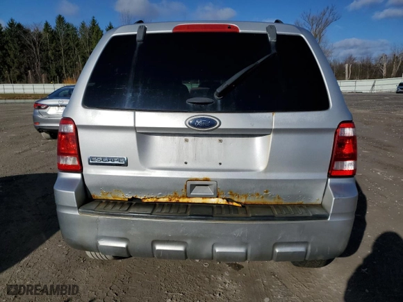 2011 Ford Escape XLT with VIN 1FMCU9D75BKC27426, listed as a Copart auction lot 51524945 with 149,183 mi miles and Clean Title. Bid and sale history available at carsss.com. Image 6.